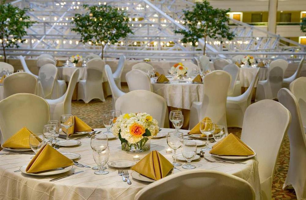 Embassy Suites By Hilton Washington Dc Chevy Chase Pavilion Faciliteter billede