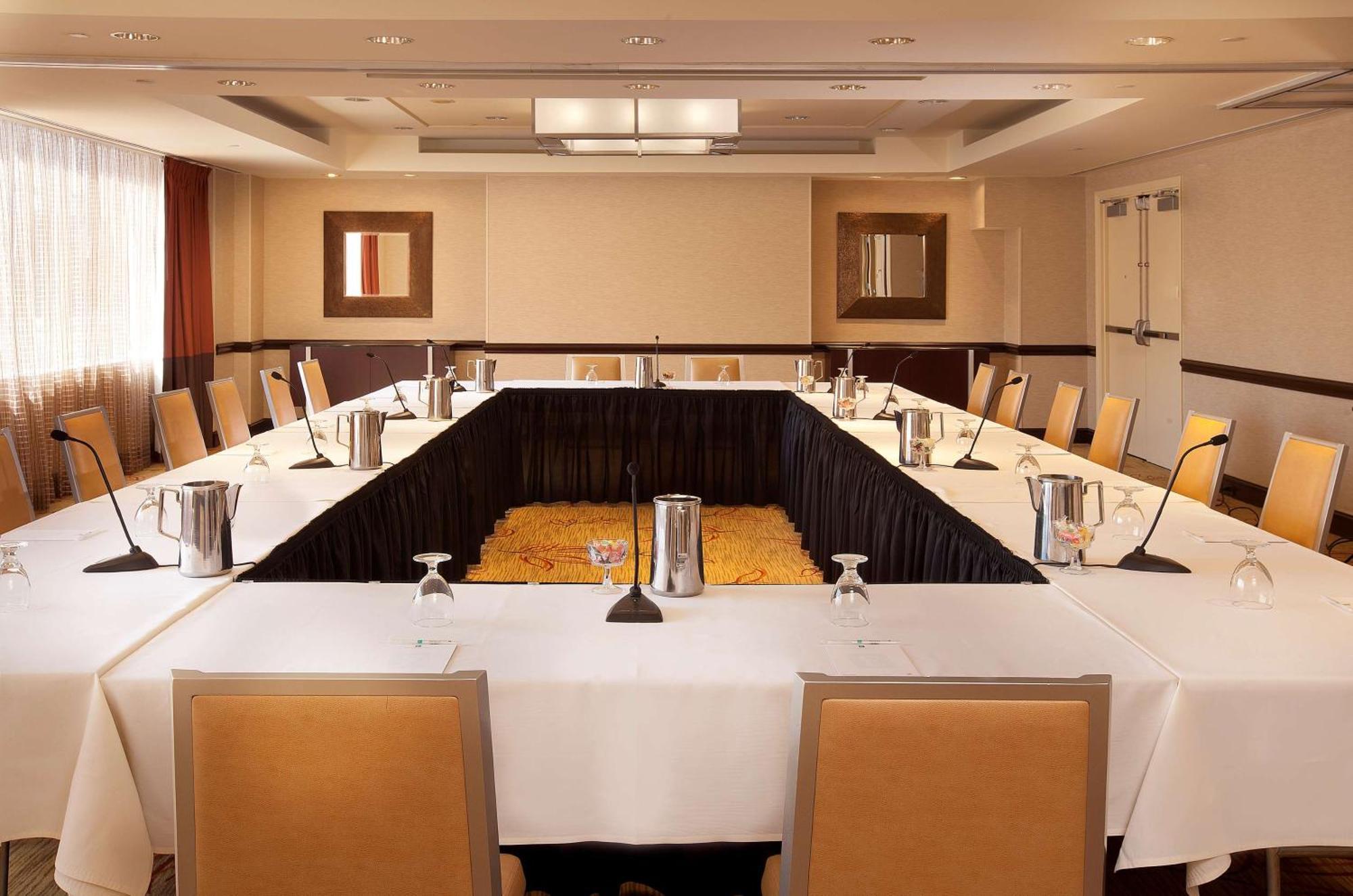 Embassy Suites By Hilton Washington Dc Chevy Chase Pavilion Business billede