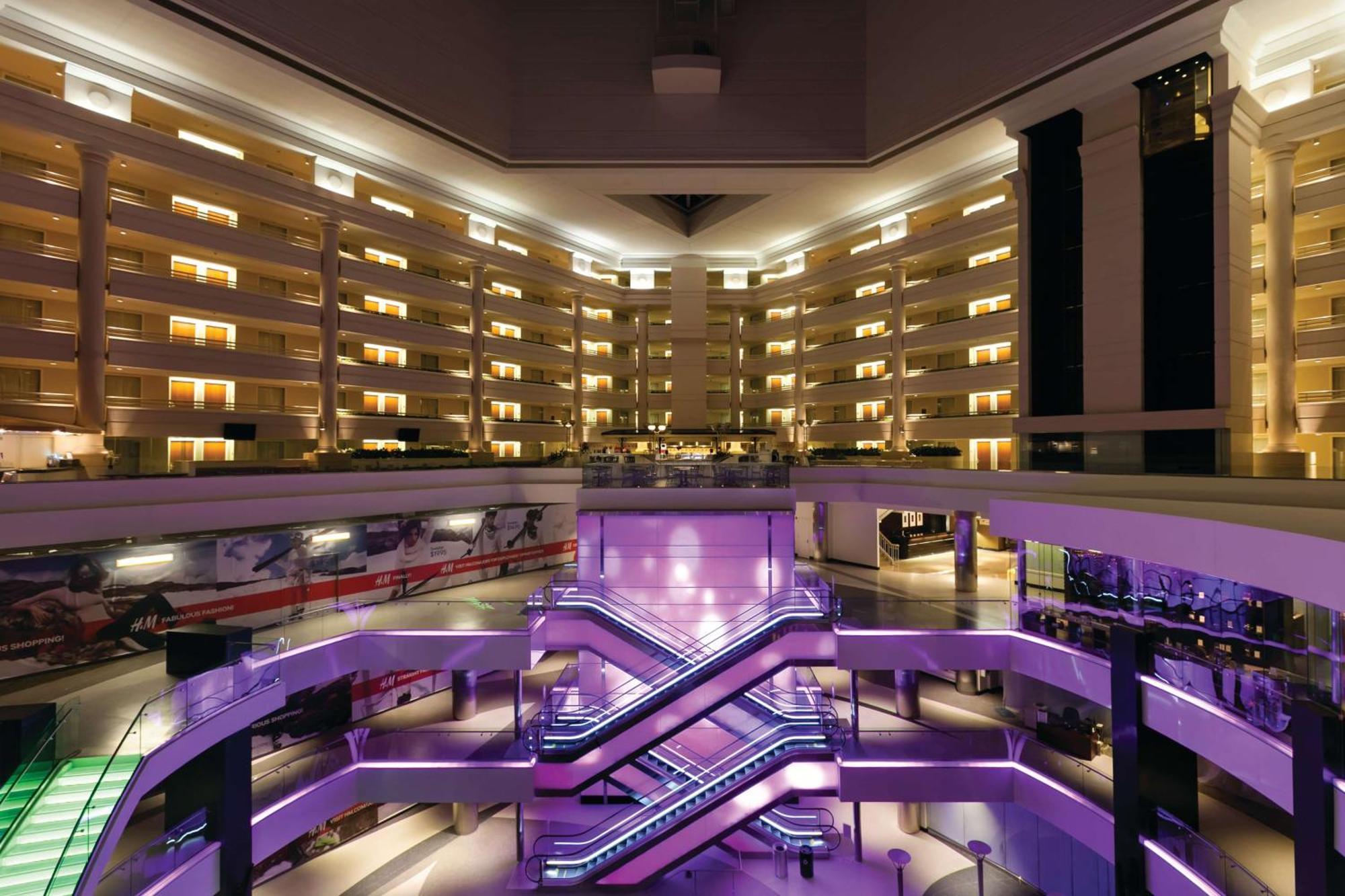 Embassy Suites By Hilton Washington Dc Chevy Chase Pavilion Eksteriør billede